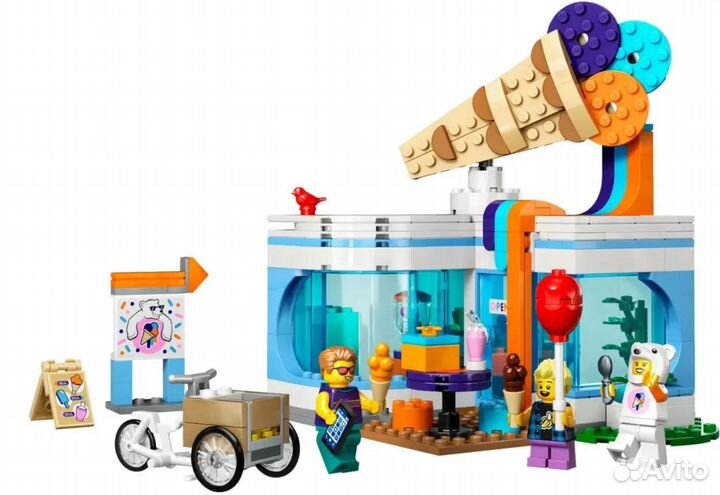 Конструктор Lego City Магазин мороженого (296 дет)