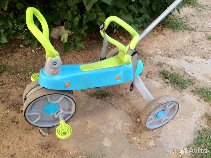 Трехколёсный велосипед