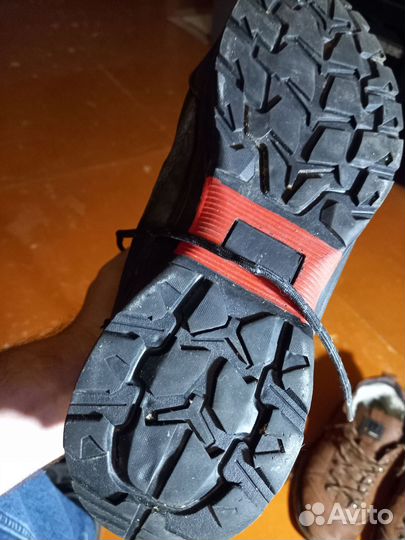 Обувь мужская зимняя adidas и ax кожа 43 и 42