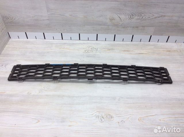 Решетка в бампер центральная Chevrolet Captiva