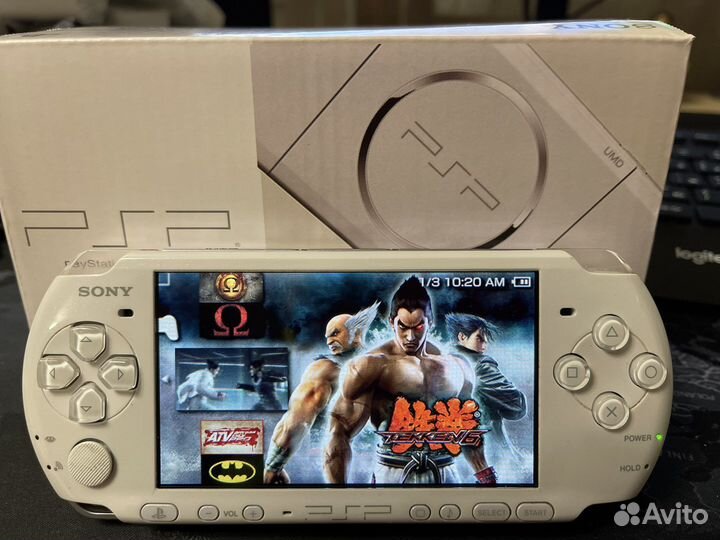 Sony Playstation PSP3000 Limitd White 150игр Новая