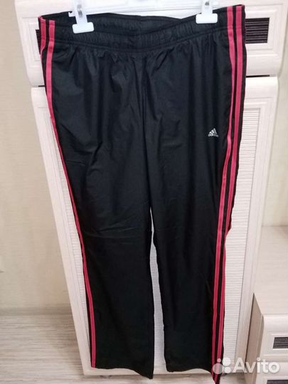 Спортивный костюм adidas жен. 46р