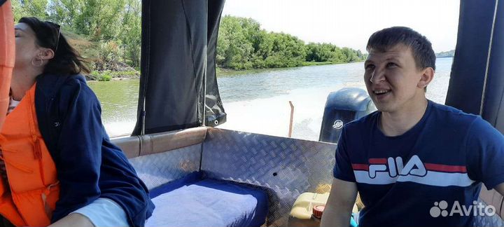 Катер Чибис