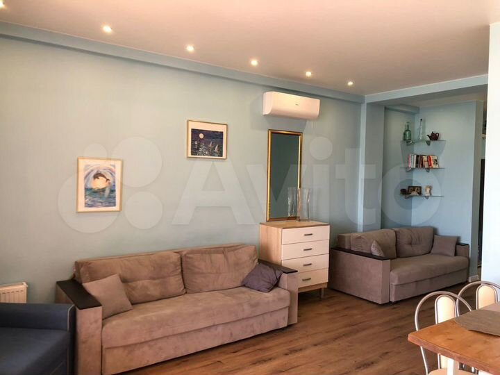 2-к. квартира, 65 м², 6/9 эт.