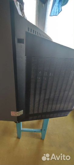 Телевизор бу sony trinitron