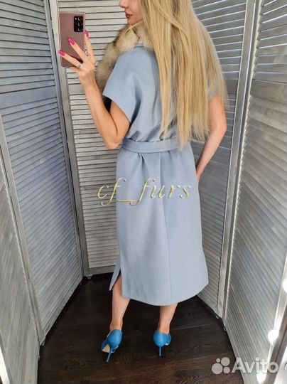 Жилет с натуральным мехом песца