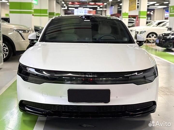 Zeekr 007 422 л.с. AT, 2024, 8 000 км