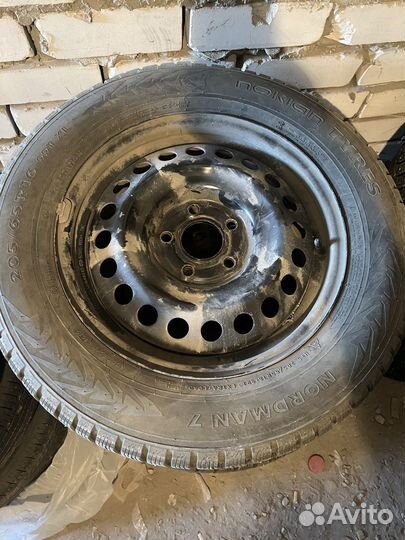 R16 Nokian Tyres Nordman 7 205/65, PCD 5x114.3 DIA 67.1