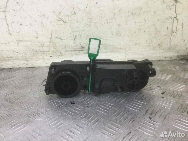 Маслоотделитель (сапун) Mercedes C-klasse a6460100