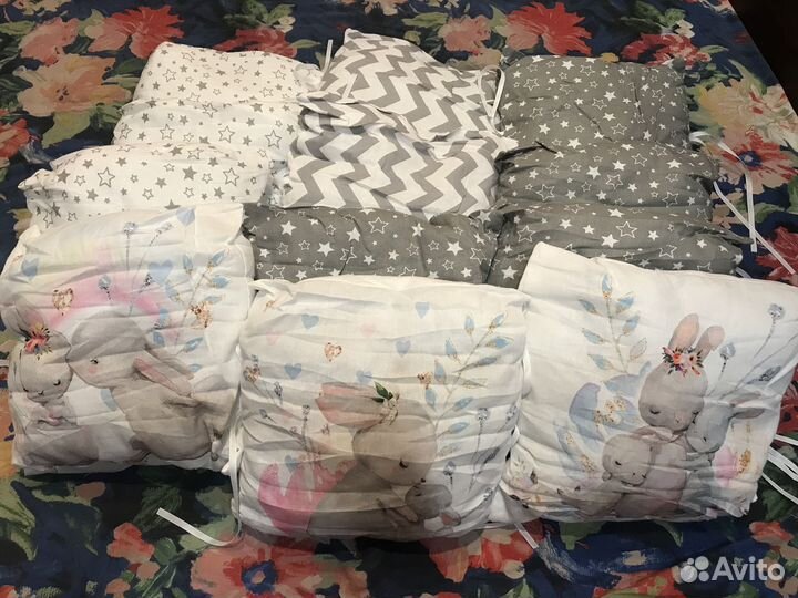 Бортики в кроватку