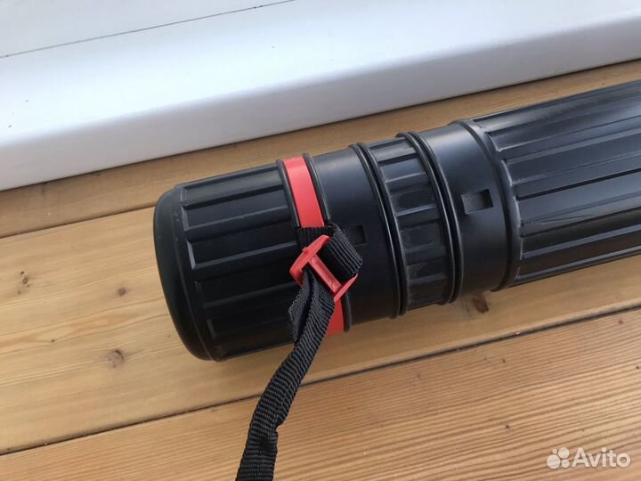 Тубус для чертежей на ремне