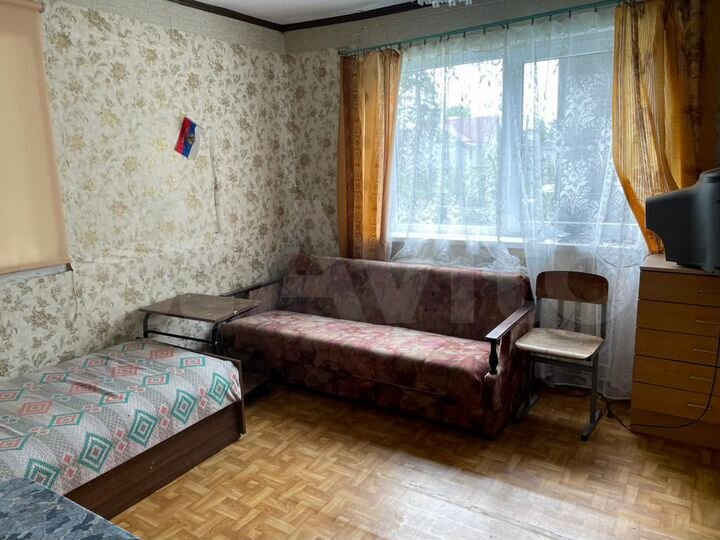 Дом 200 м² на участке 6 сот.