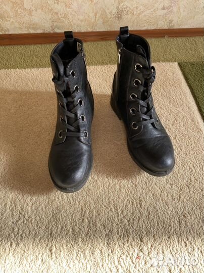 Ботинки женские