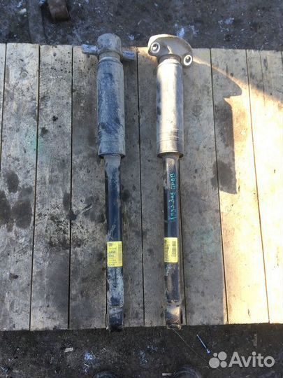 Амортизатор задний Chevrolet Cruze