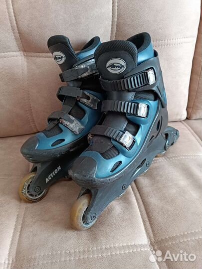 Роликовые коньки