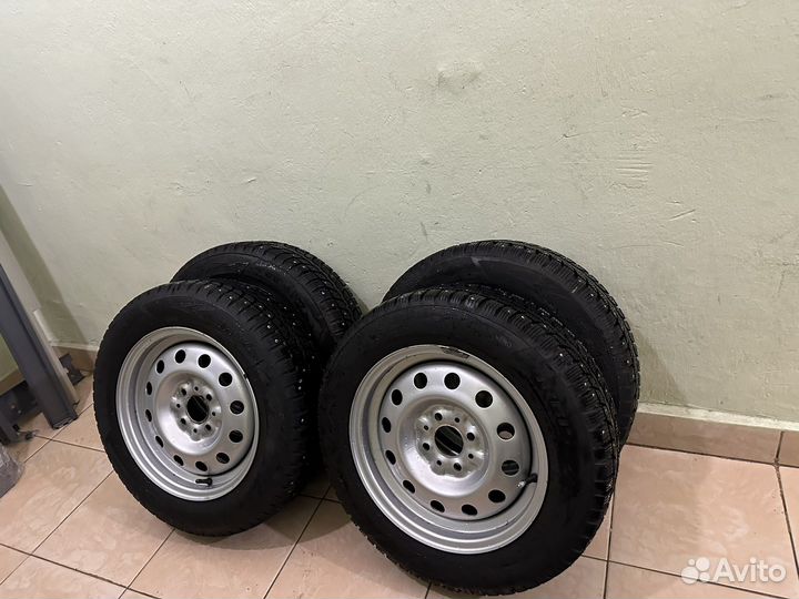 Зимние шип. 175/65R14 на ваз / лада