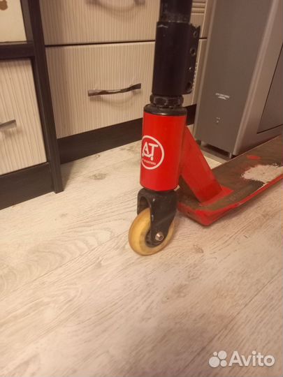 Трюковфй Самокат