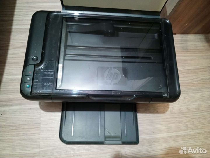 Принтер цветной HP