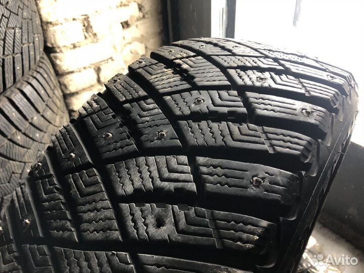 Goodyear Ultragrip Ice Arctic 215/55 R17 98T