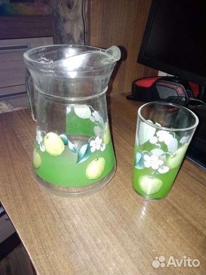 Кувшин стекло