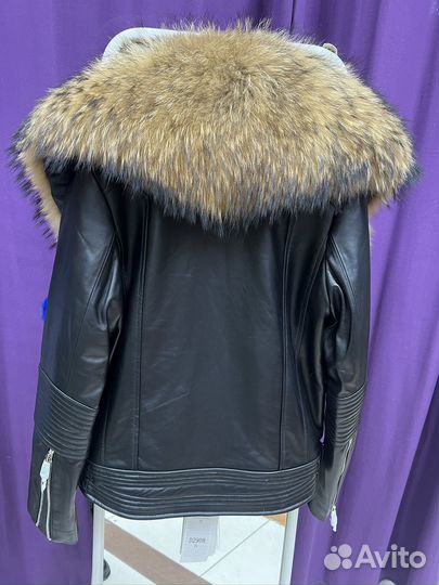 Куртка натуральная кожа воротник шикарный енот