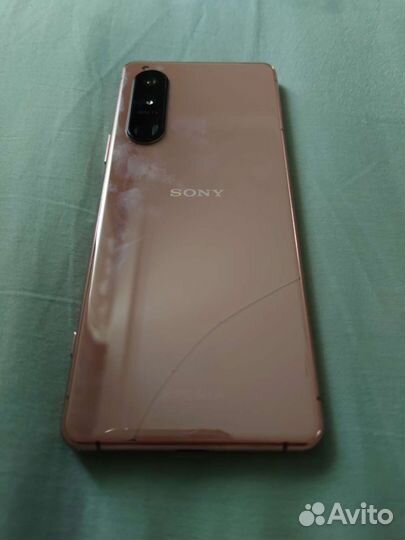 Телефон Sony Xperia 5 iii