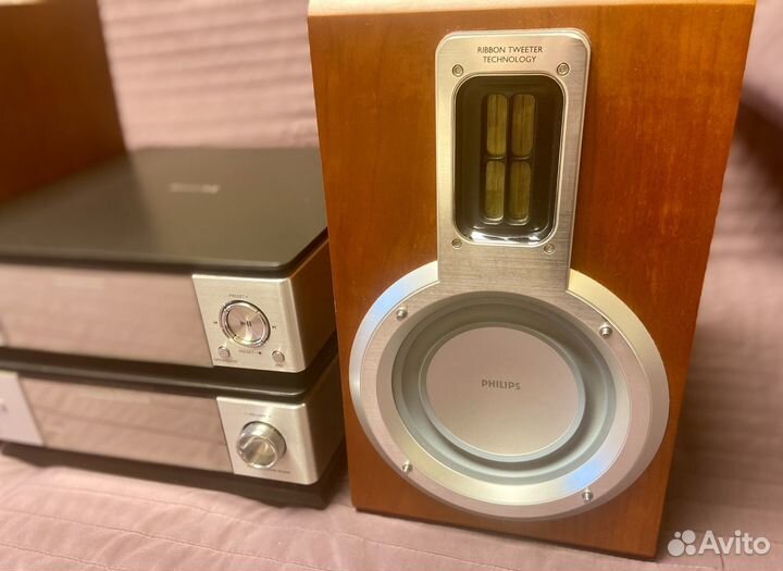 Музыкальный центр Philips mcd 708