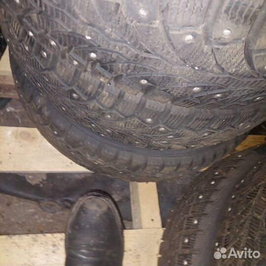 Pirelli Formula Winter 175/70 R14