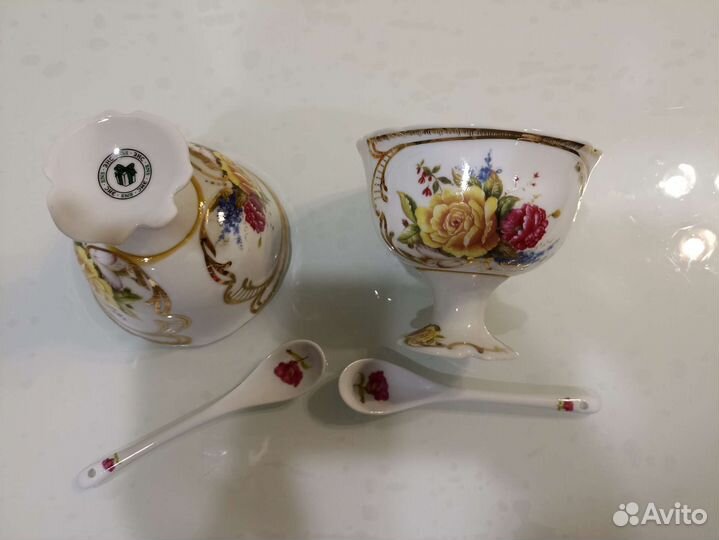 Креманки с ложечками