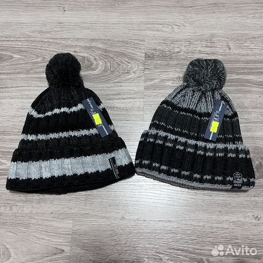 Зимние шапки новые