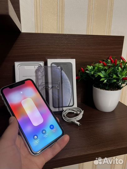 iPhone Xr, 128 ГБ