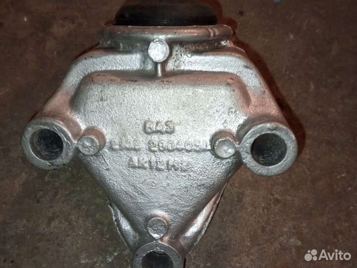 Кронштейн растяжки ваз 2108