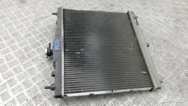 Радиатор системы охлаждения Nissan Note E11