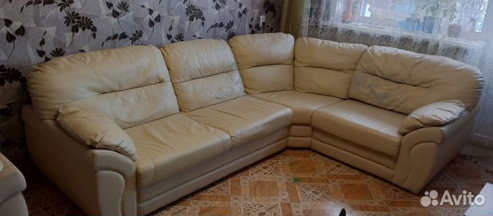 Угловой диван