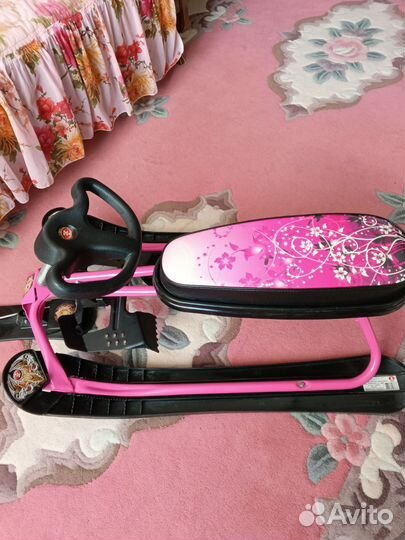 Детский снегокат с ручкой