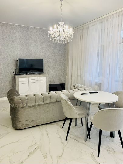 2-к. квартира, 45 м², 7/17 эт.