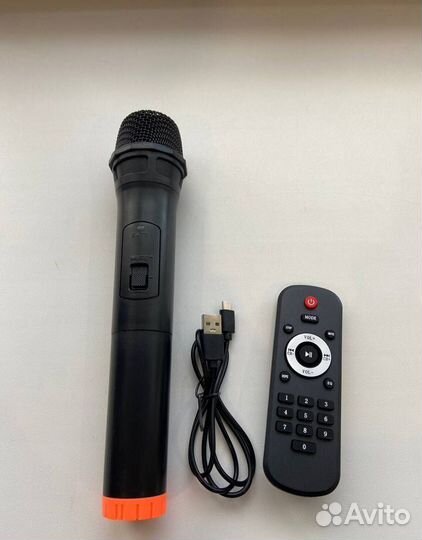 Мощная блютуз колонка ZQS-8210