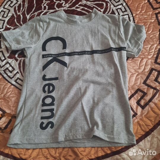 Футболки новые для мальчика 146р