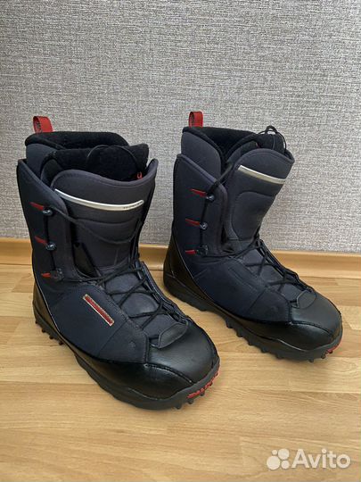 Продам ботинки salomon для сноуборда