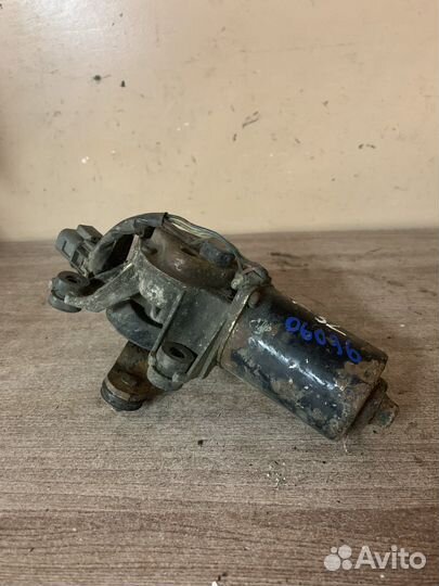 Моторчик дворников Ниссан Максима А32