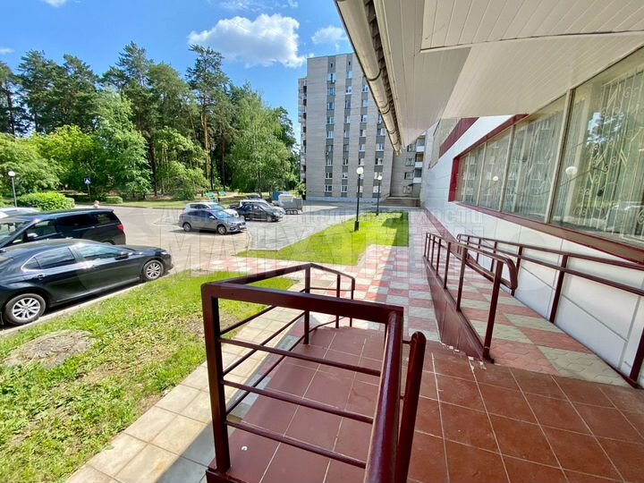 Продам здание, 853 м²