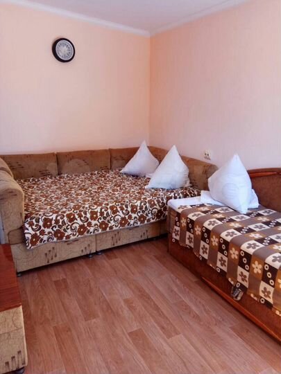 Комната 10 м² в 1-к., 2/2 эт.