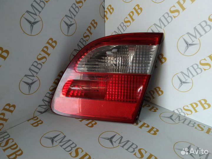Фонарь задний правый Mercedes E-Class W211