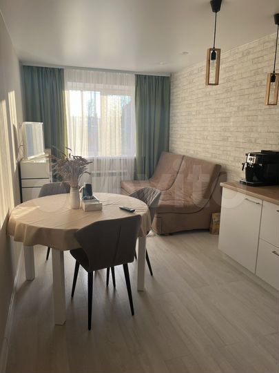 2-к. квартира, 54,4 м², 1/5 эт.