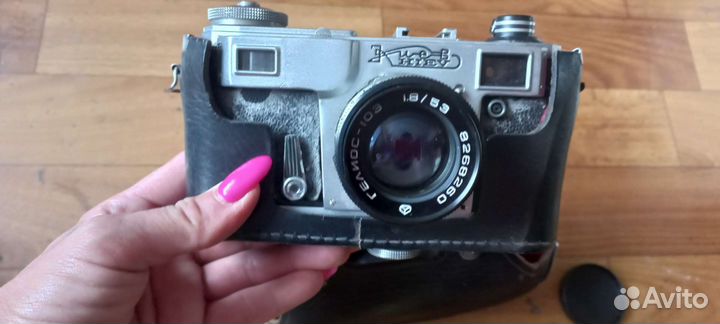 Пленочный фотоаппарат Киев