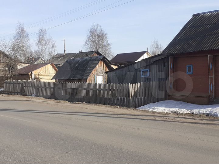 Дом 28,8 м² на участке 10 сот.