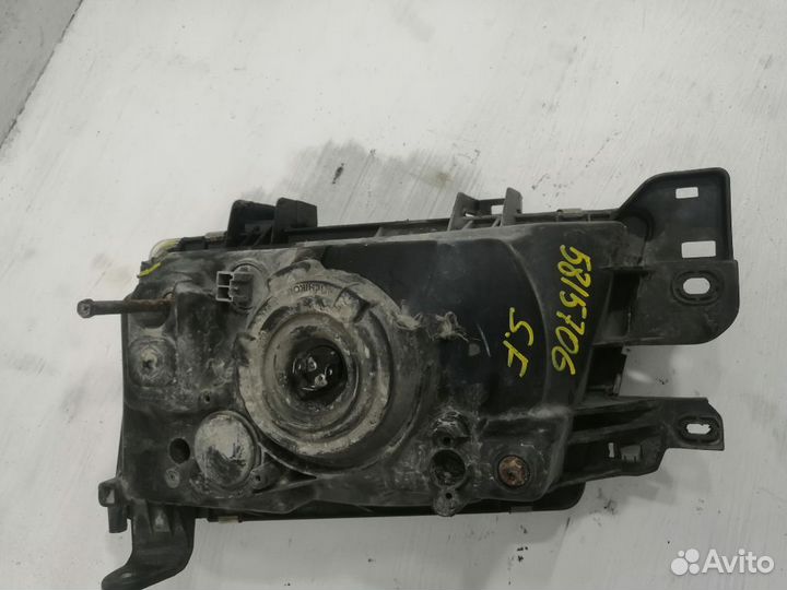 Блок фара правая Субару