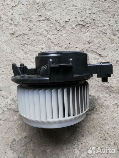 Мотор печки Тойота