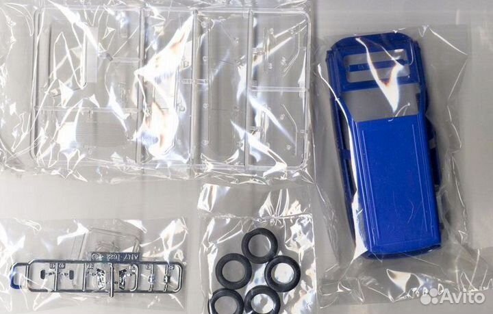 Сборная модель 1:24 Toyota NCP160V Succeed 14