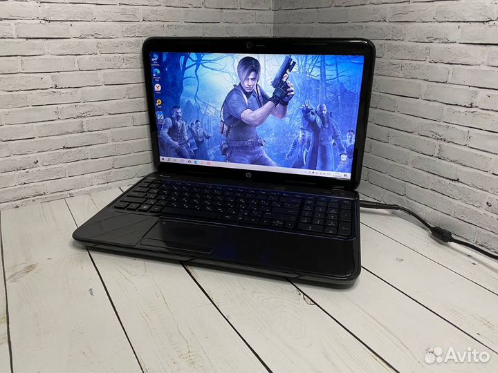 Игровой ноутбук HP i7/8Gb/2видеокарты/SSD+HDD